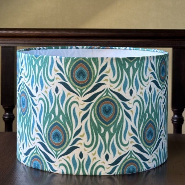 Elegant Peacock Feather Pattern Drum Lampshade