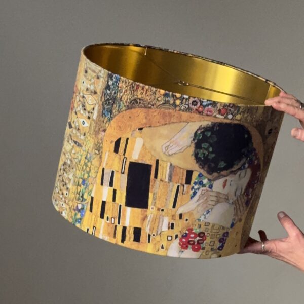 Gustav Klimt The Kiss Art Gold-Lined Lampshade